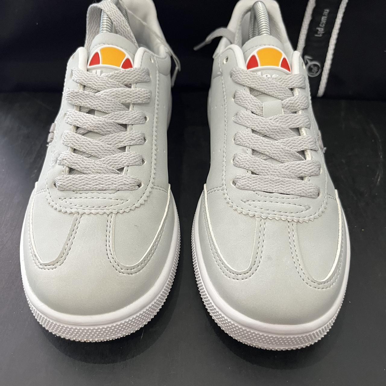 ellesse trainers womens