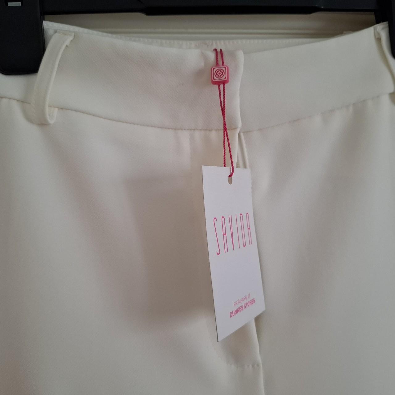Savida Dunnes store, Off white trousers