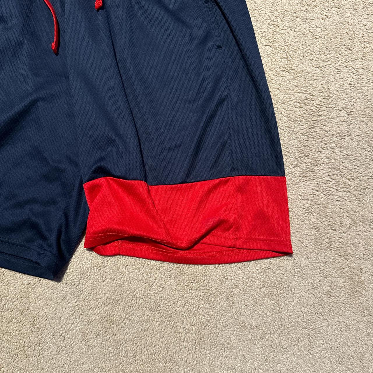 sketchers shorts Depop