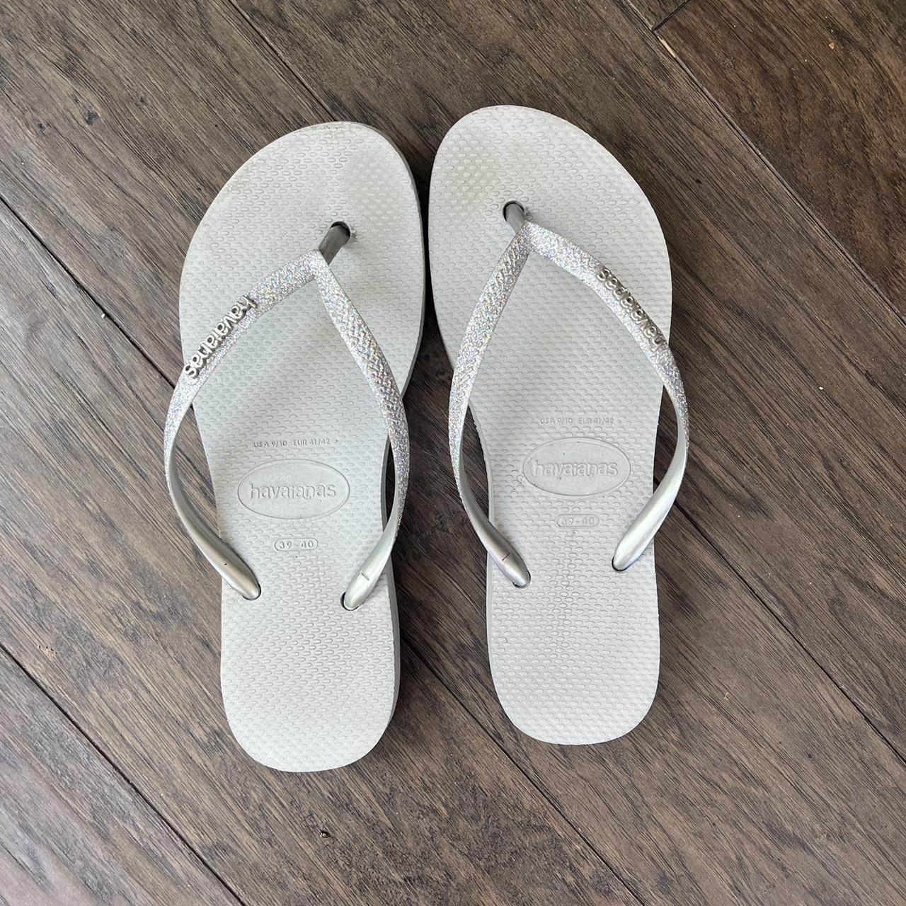 grey havaianas flip flops size 9-10 womens super... - Depop