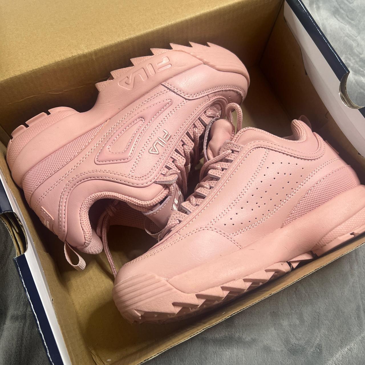 jd fila pink trainers