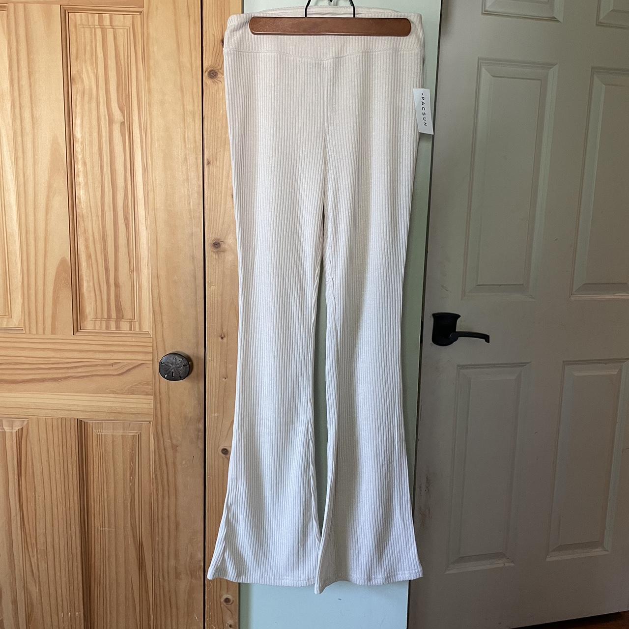 PacSun Women's Cream Leggings Depop