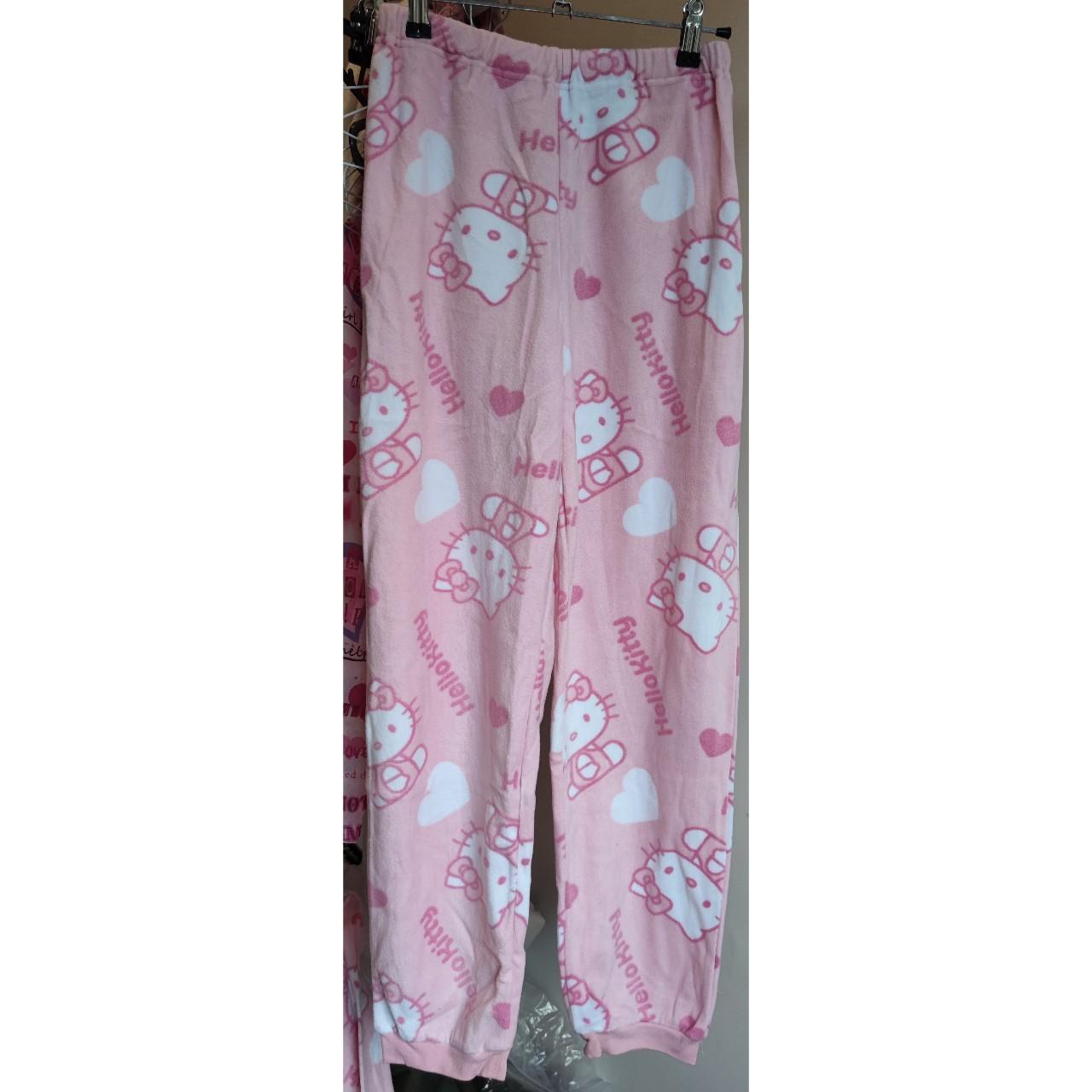 Hello Kitty Women's White And Pink Pajamas 