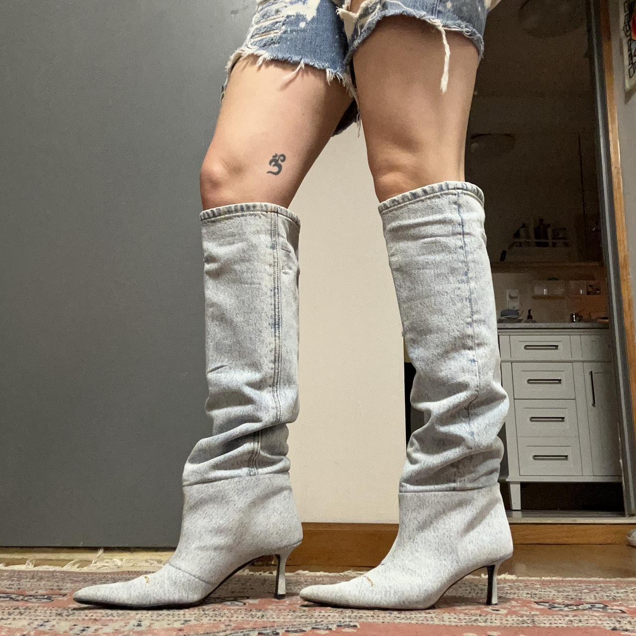 【関税込み】Alexander Wang グレー Viola デニムブーツ Alexander Wang VIOLA 65 SLOUCH BOOT IN DENIM. The | Depop