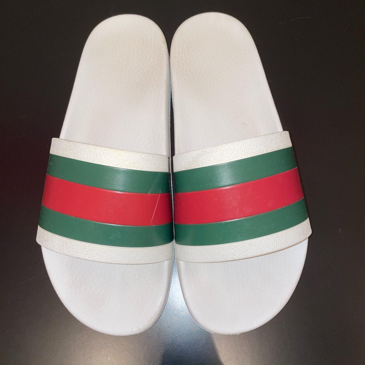 Gucci Men's White and Red Slides Depop