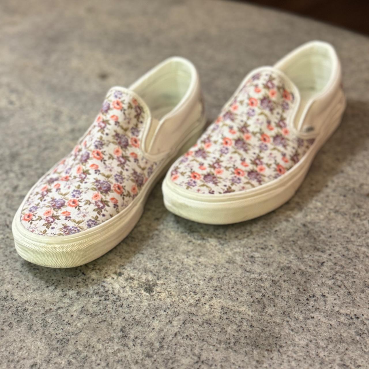 Vans vintage slip store on floral marshmallow