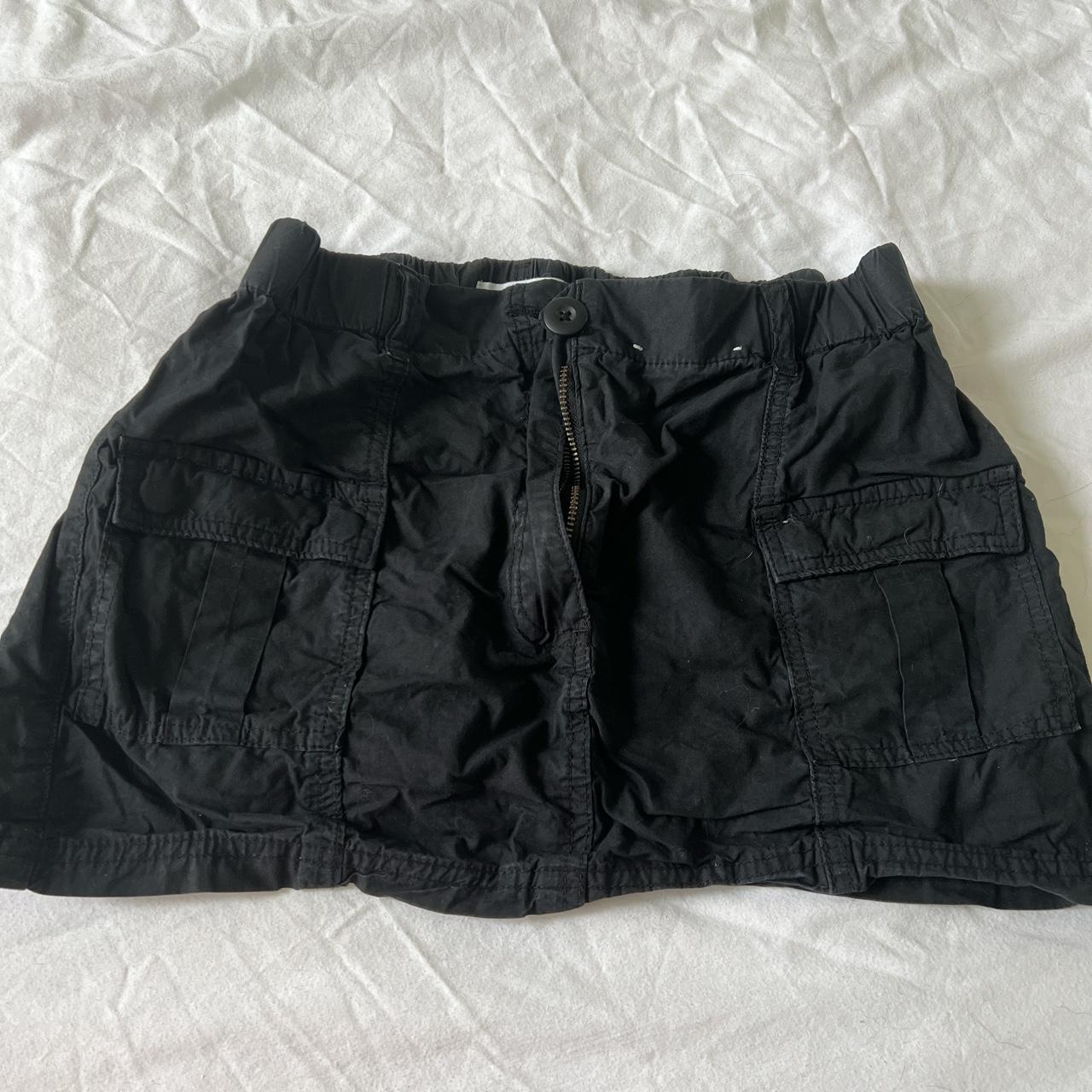 Glassons black cargo skirt Size 8 Worn once... - Depop