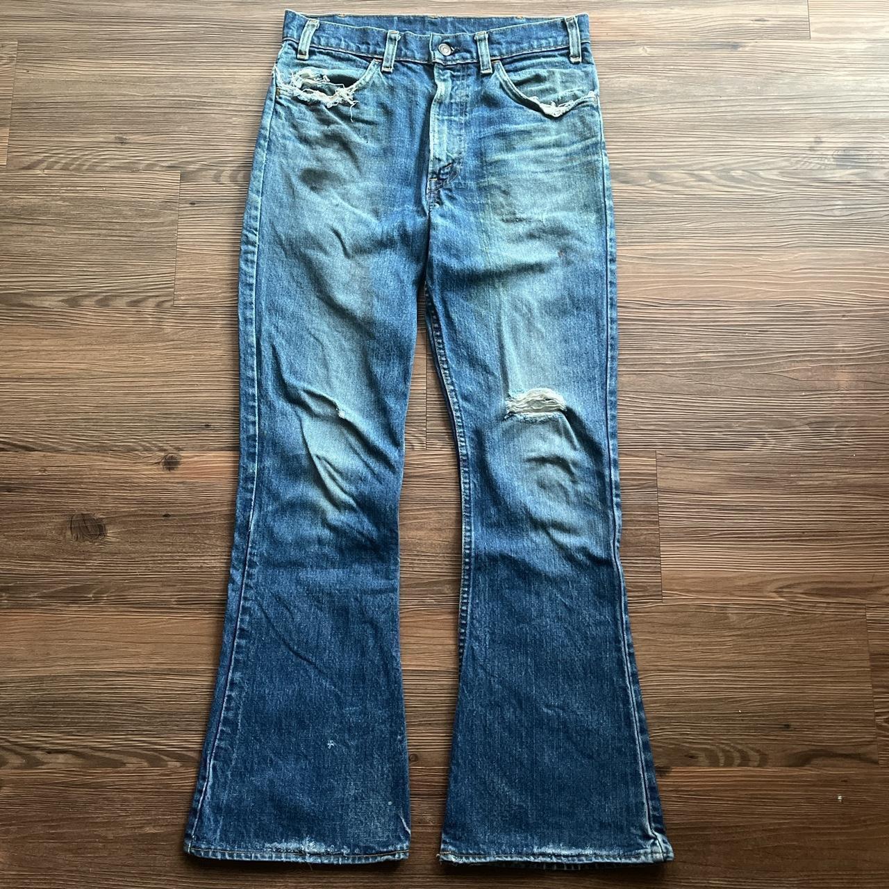 Levis 646 2024