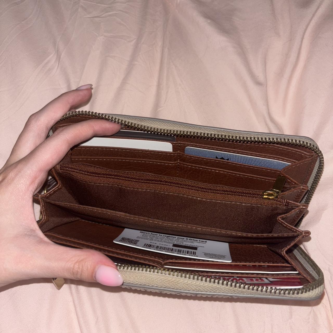 Fossil Women's Wallets - Cream/Grey – Fossil Wall… - image 3