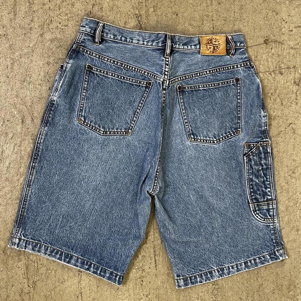 Vintage store 90's men's shorts size 34