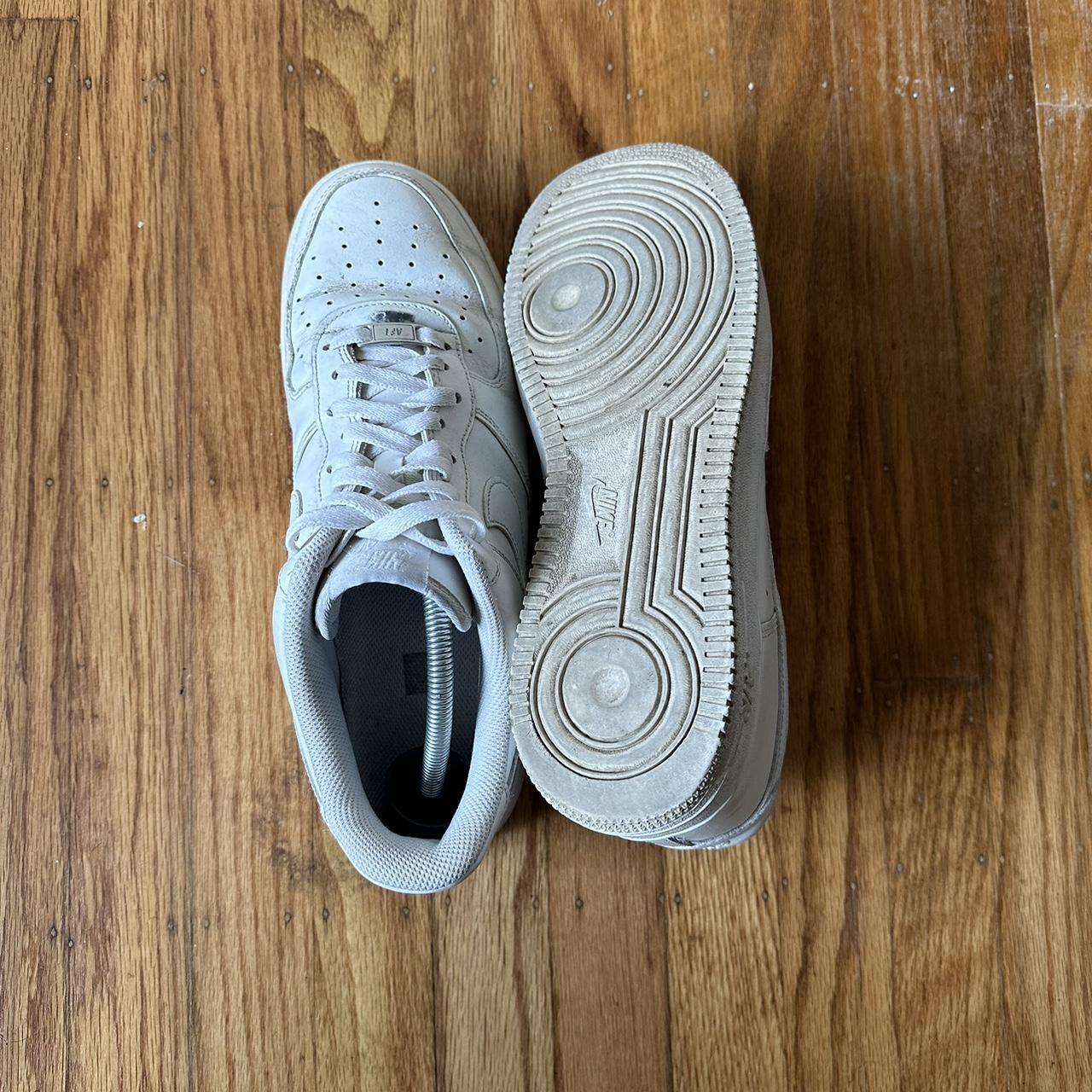 worn out nike air force 1
