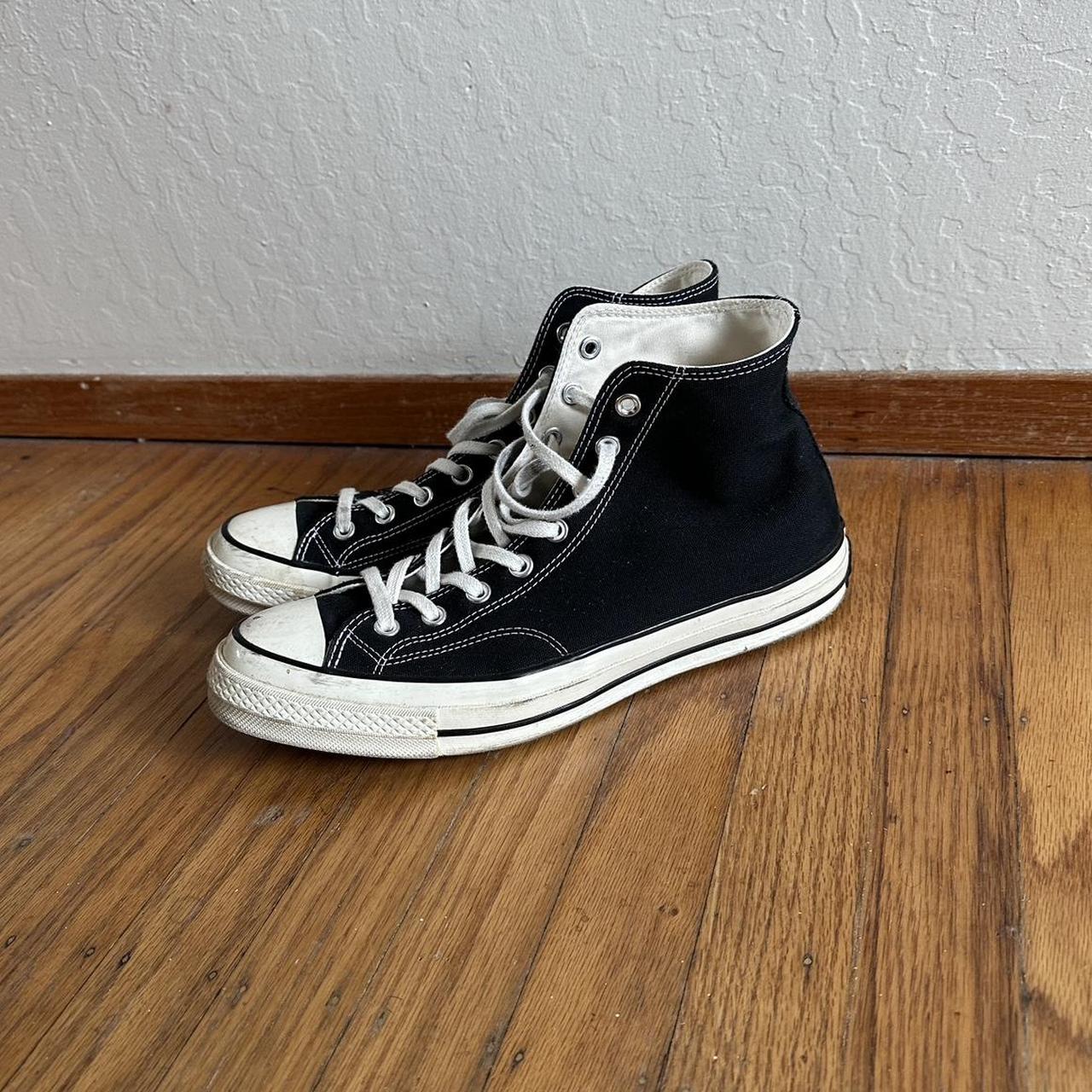 Converse Men's Black and Cream Trainers | Depop