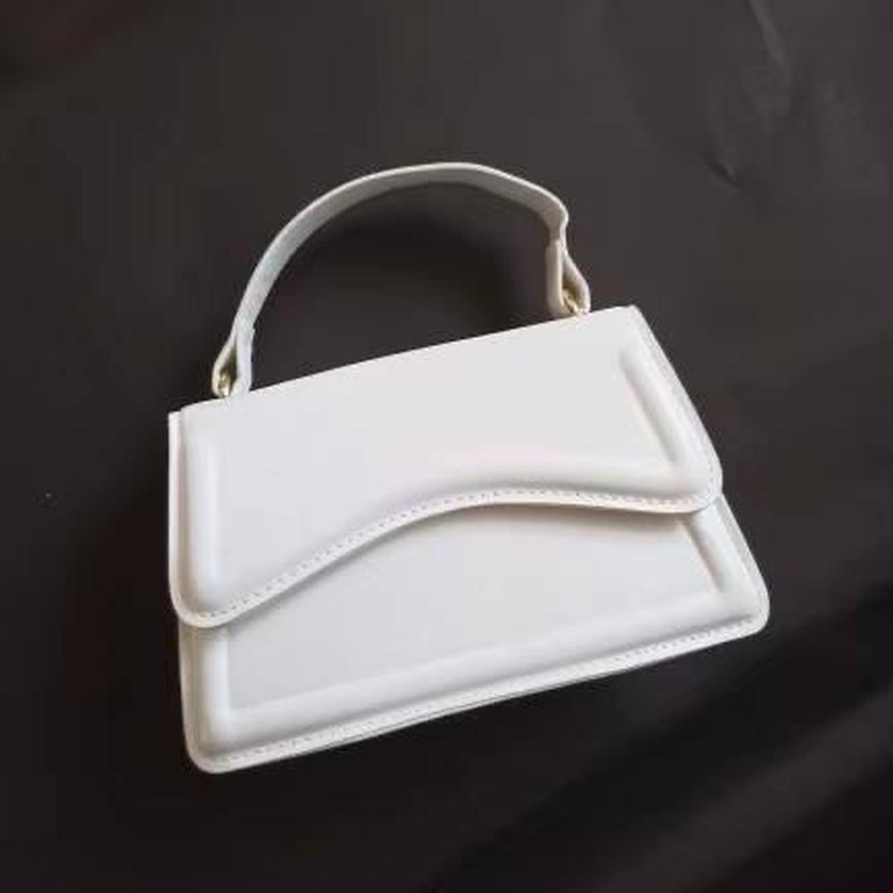 item listed by bags_for_you