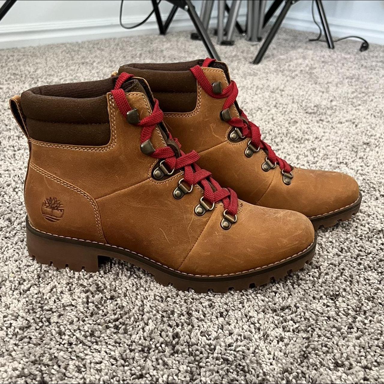 walking boots women timberland