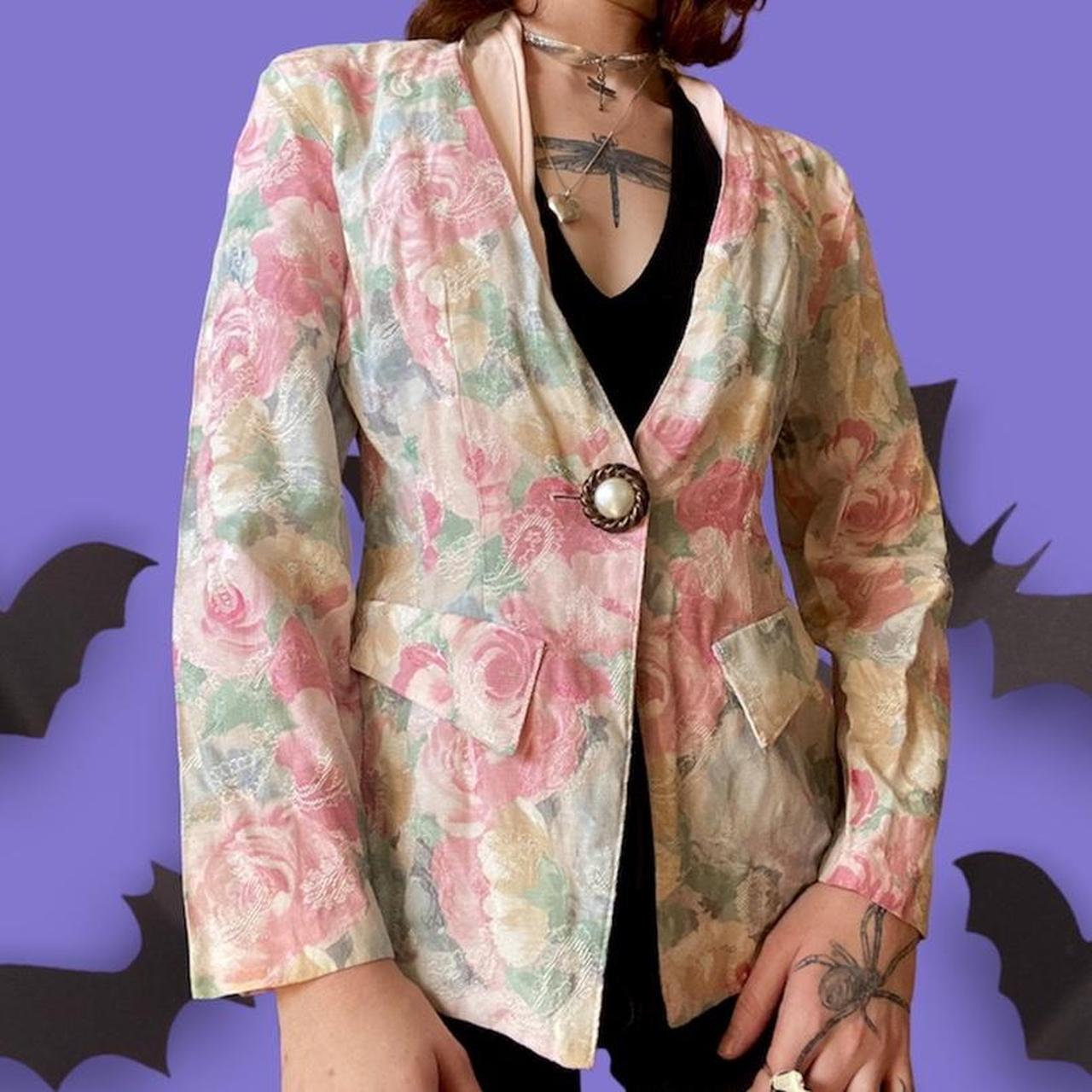 Vintage pastel floral blazer jacket By Dawn Joy in... Depop