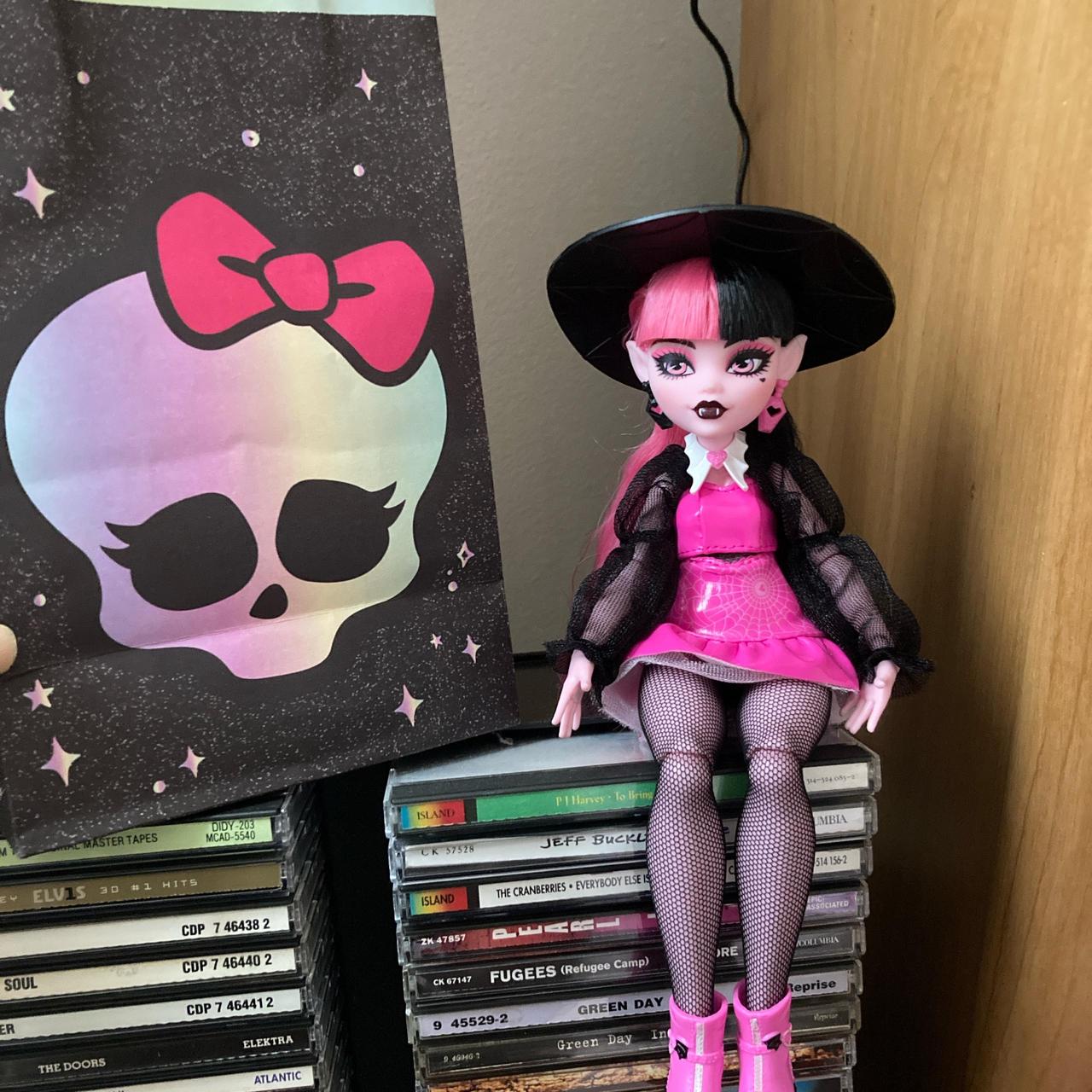 item listed by gaby088