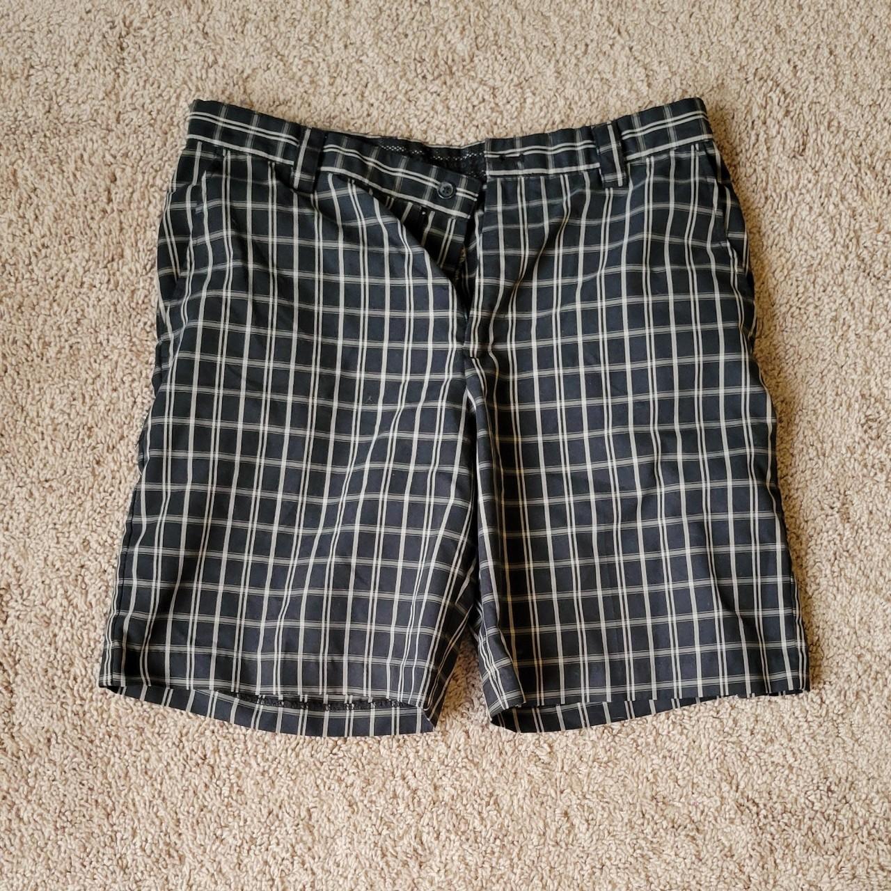 Black and gold Izod shorts. Size 32