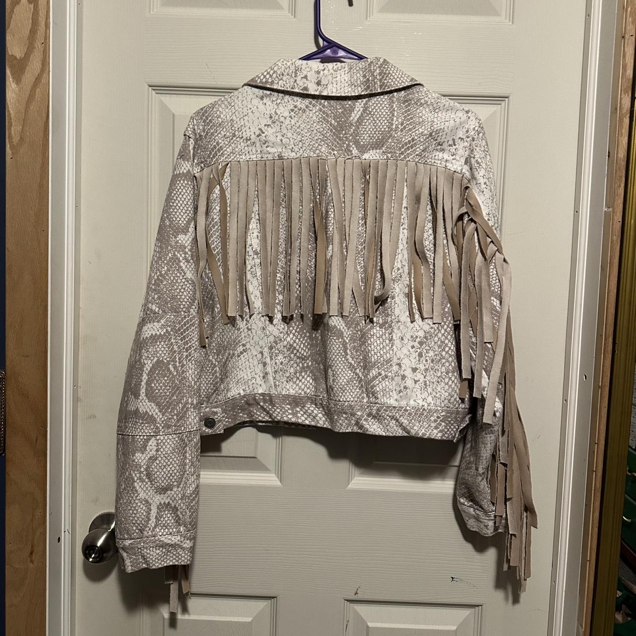 item listed by ar921278