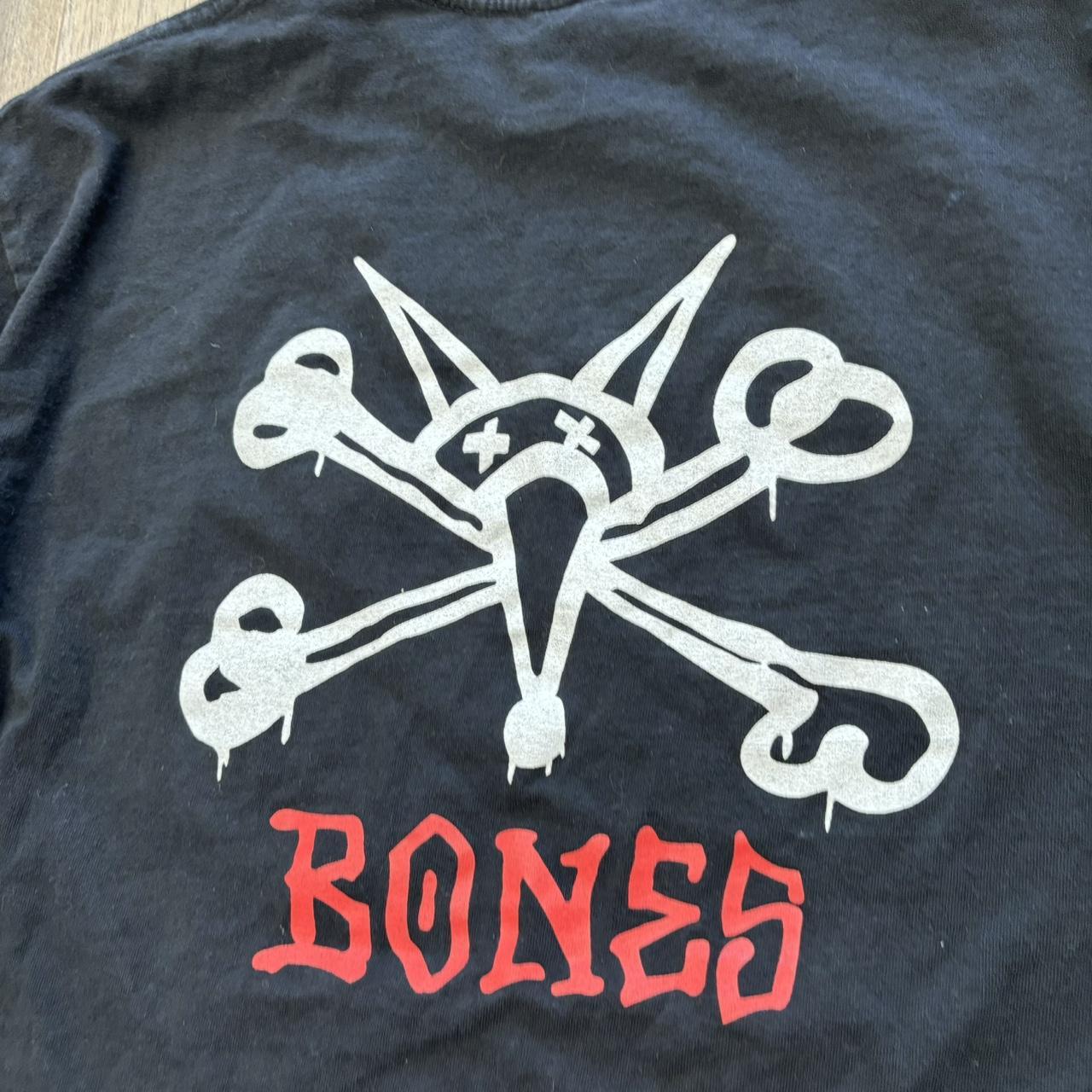 Bones Men's Black T-shirt (4)