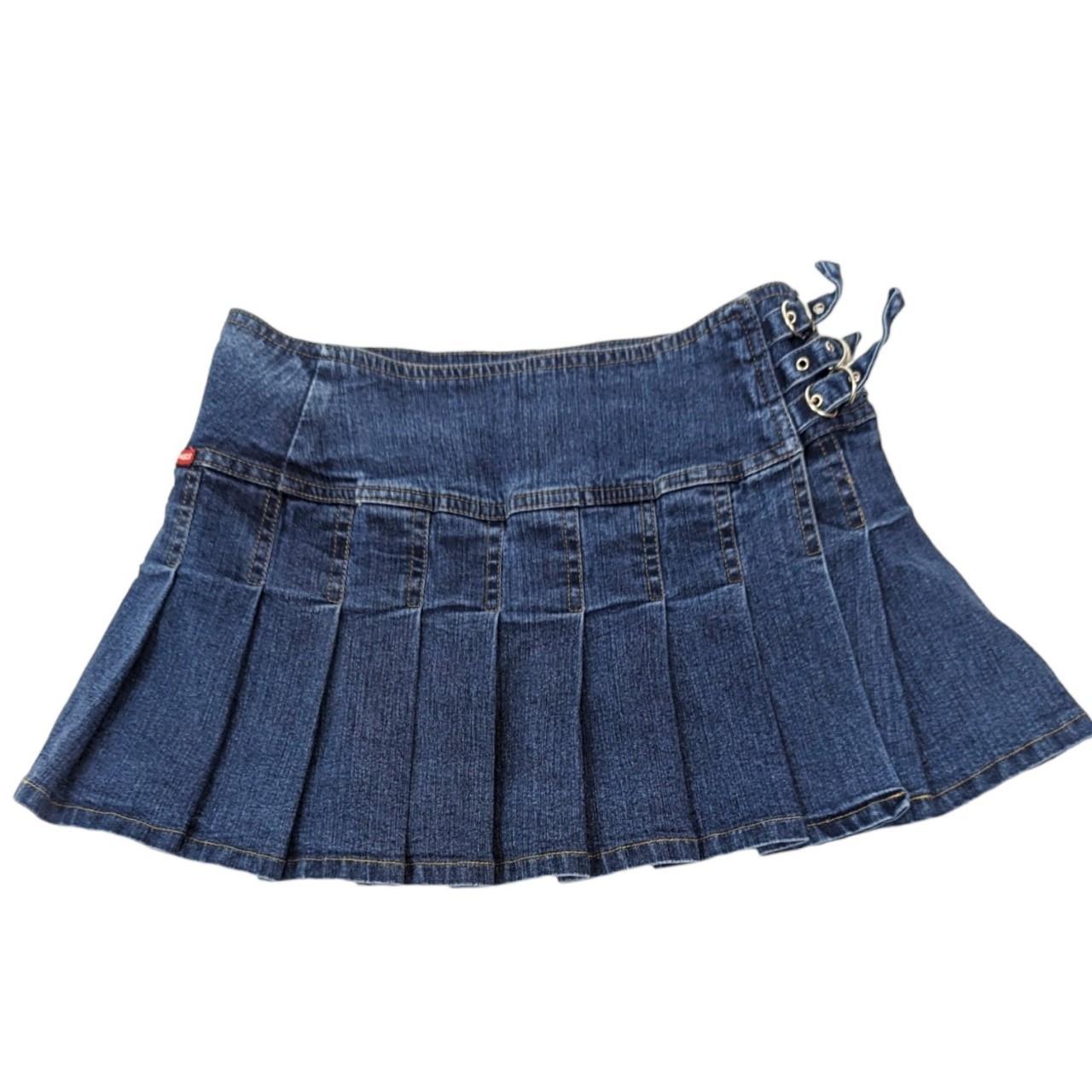 item listed by modernstylemel