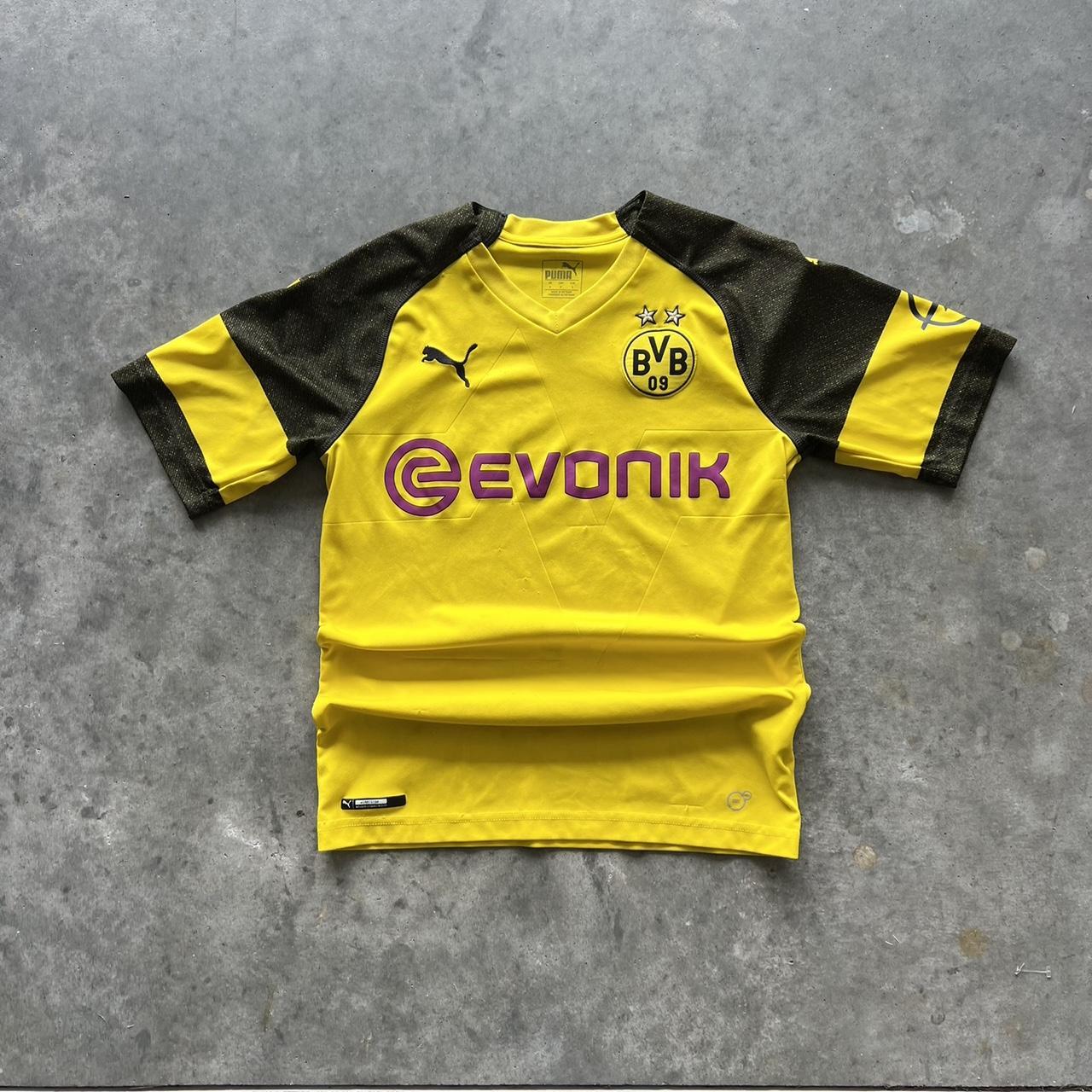 item listed by izrorevival