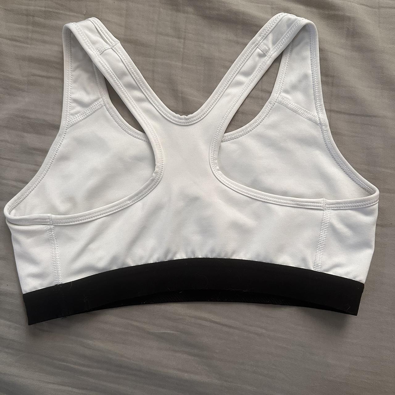 womens white nike sports bra