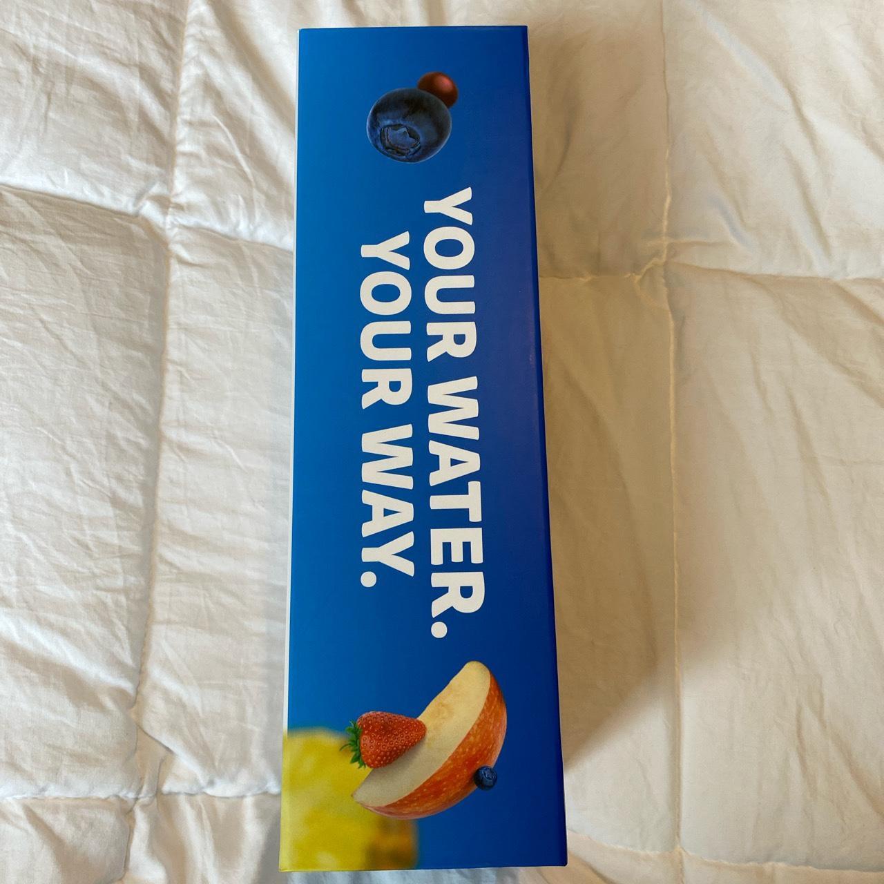 brand new Cirkul water bottle. comes with 2 flavor... Depop