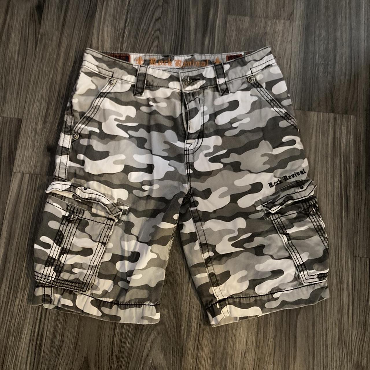 Rock revival hot sale camo shorts