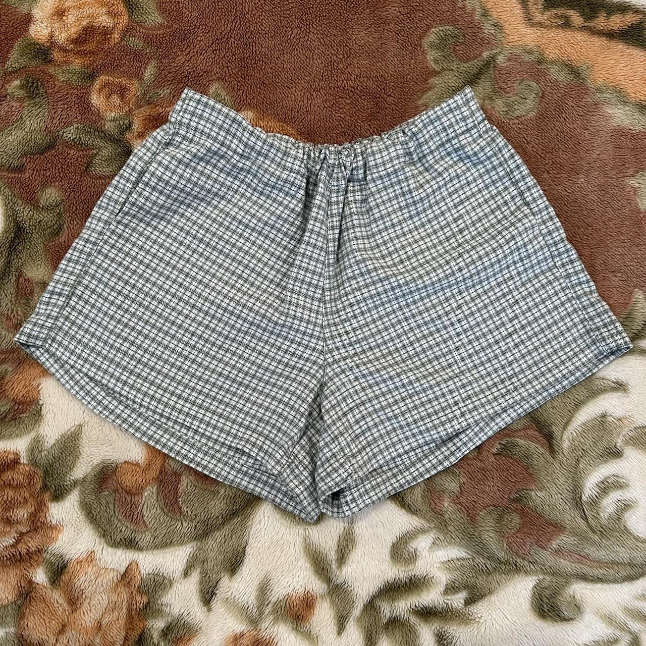 brandy melville green plaid boxer shorts - Depop