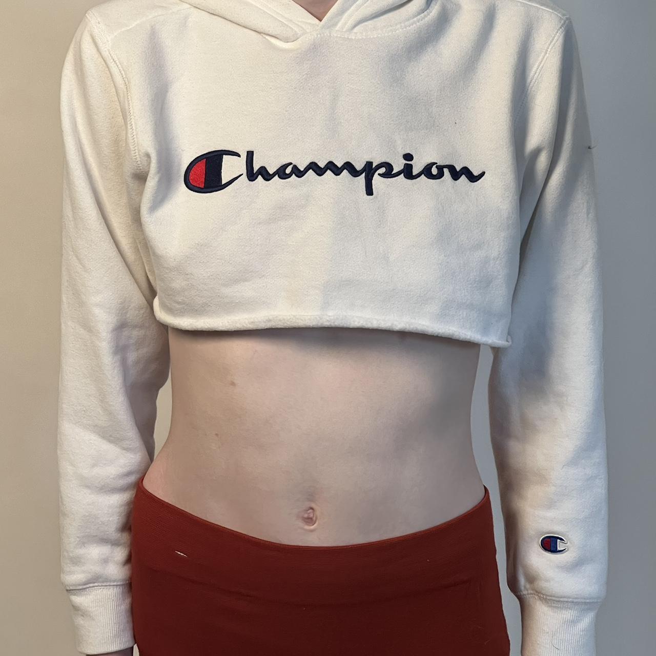 Champion cropped cheap sweatshirt white