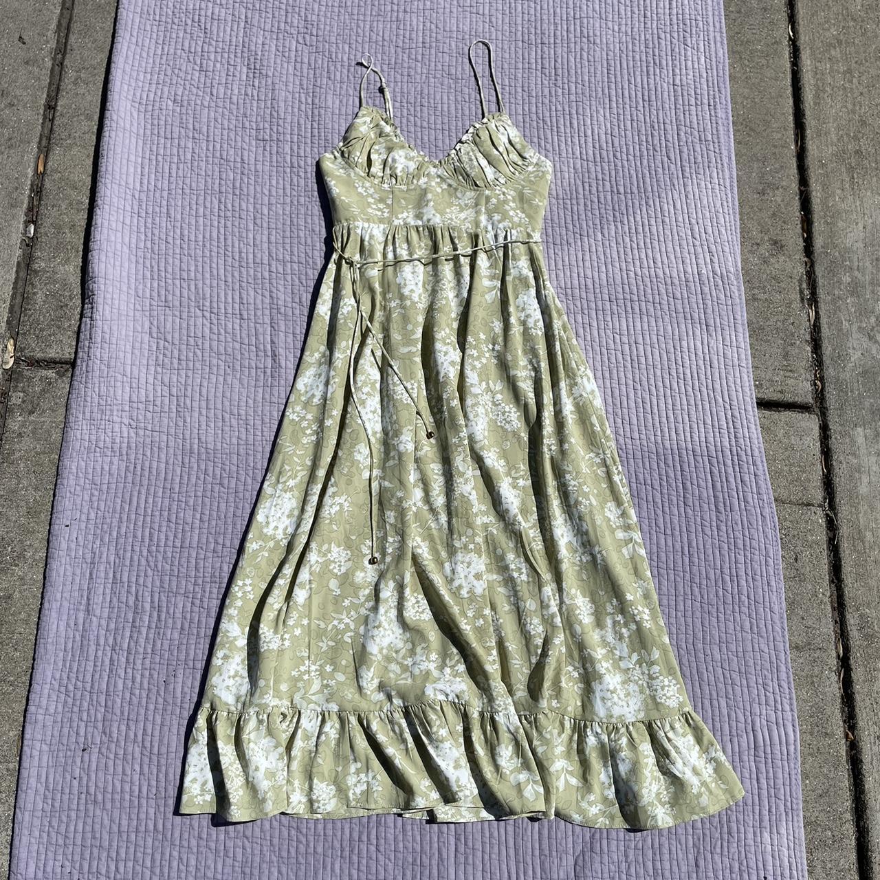 Beautiful sage green floral maxi sundress! Brand:... - Depop