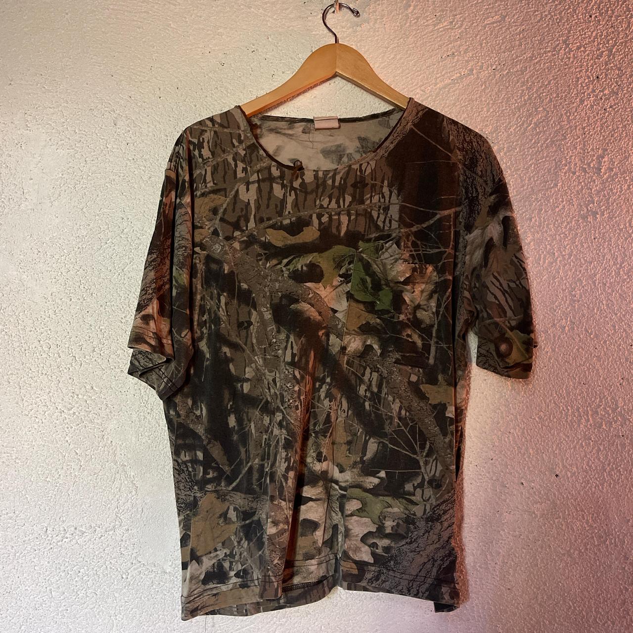 Pink camo fishing / hunting sun shirt No tag, fits - Depop