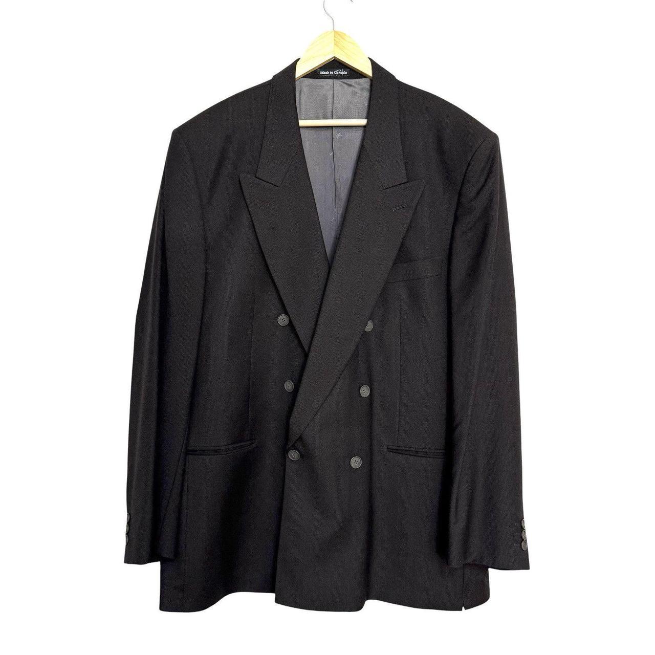 item listed by easybreezybuys