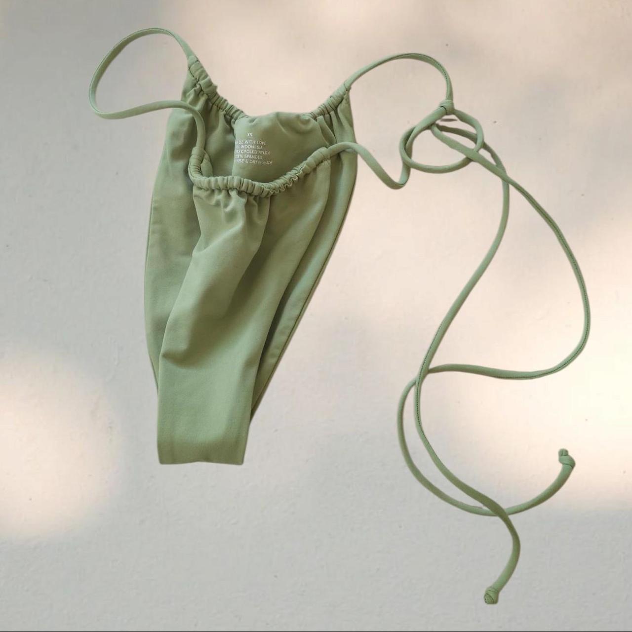 item listed by de___faella