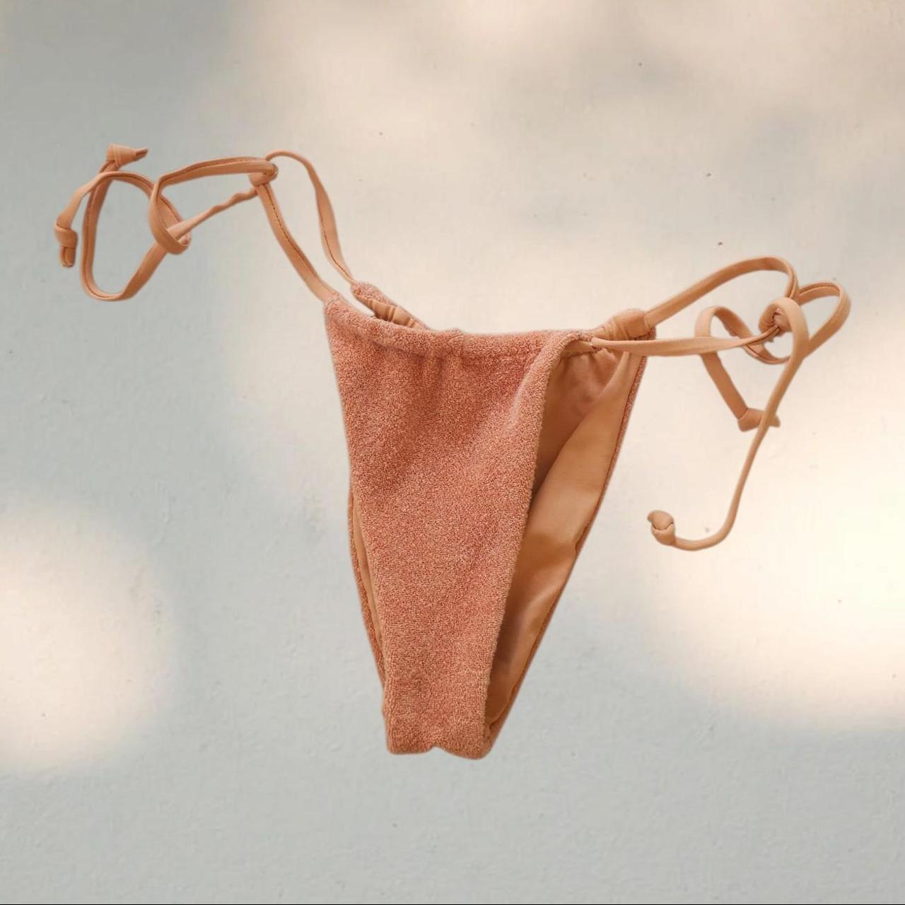 item listed by de___faella