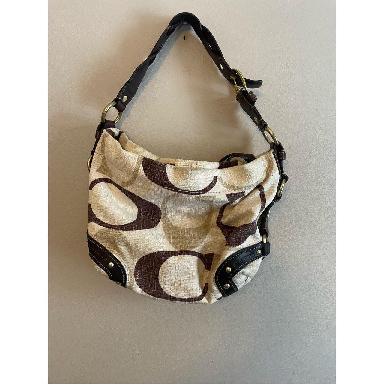 Coach Signature Canvas Hobo Bag Great condition... Depop