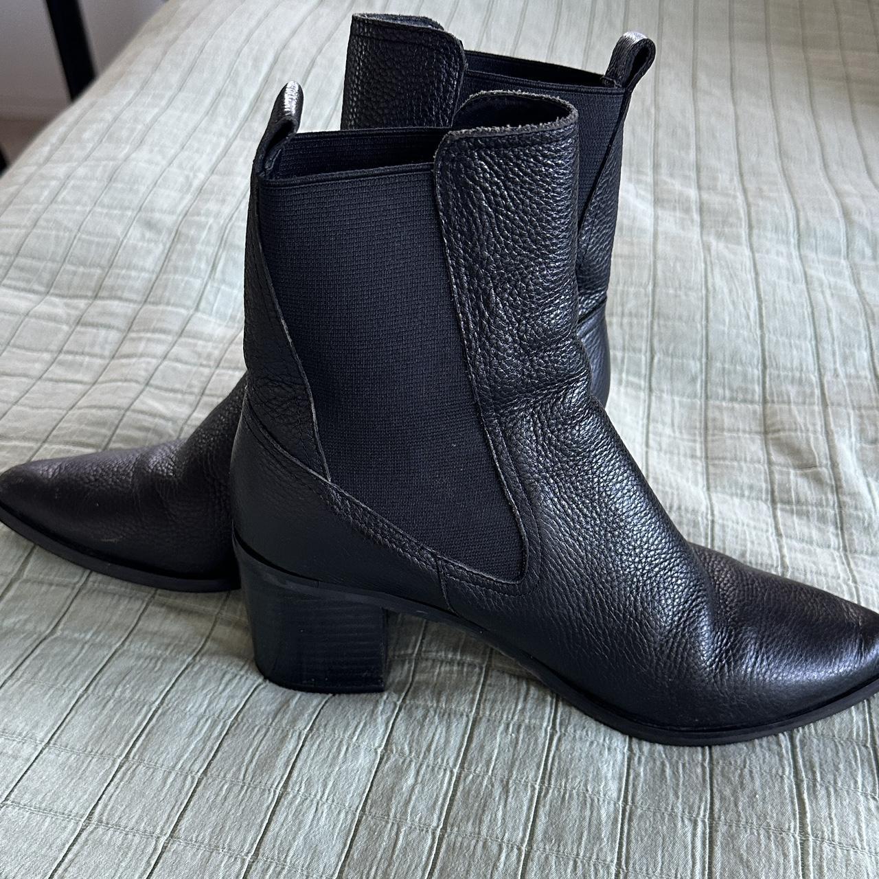 Jo Mercer boots sz 39. Scuff marks shown in photos. Depop