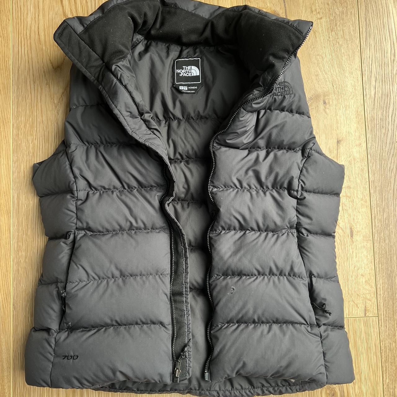Womens puffer vest Fit for 8-10 In great condition - Depop