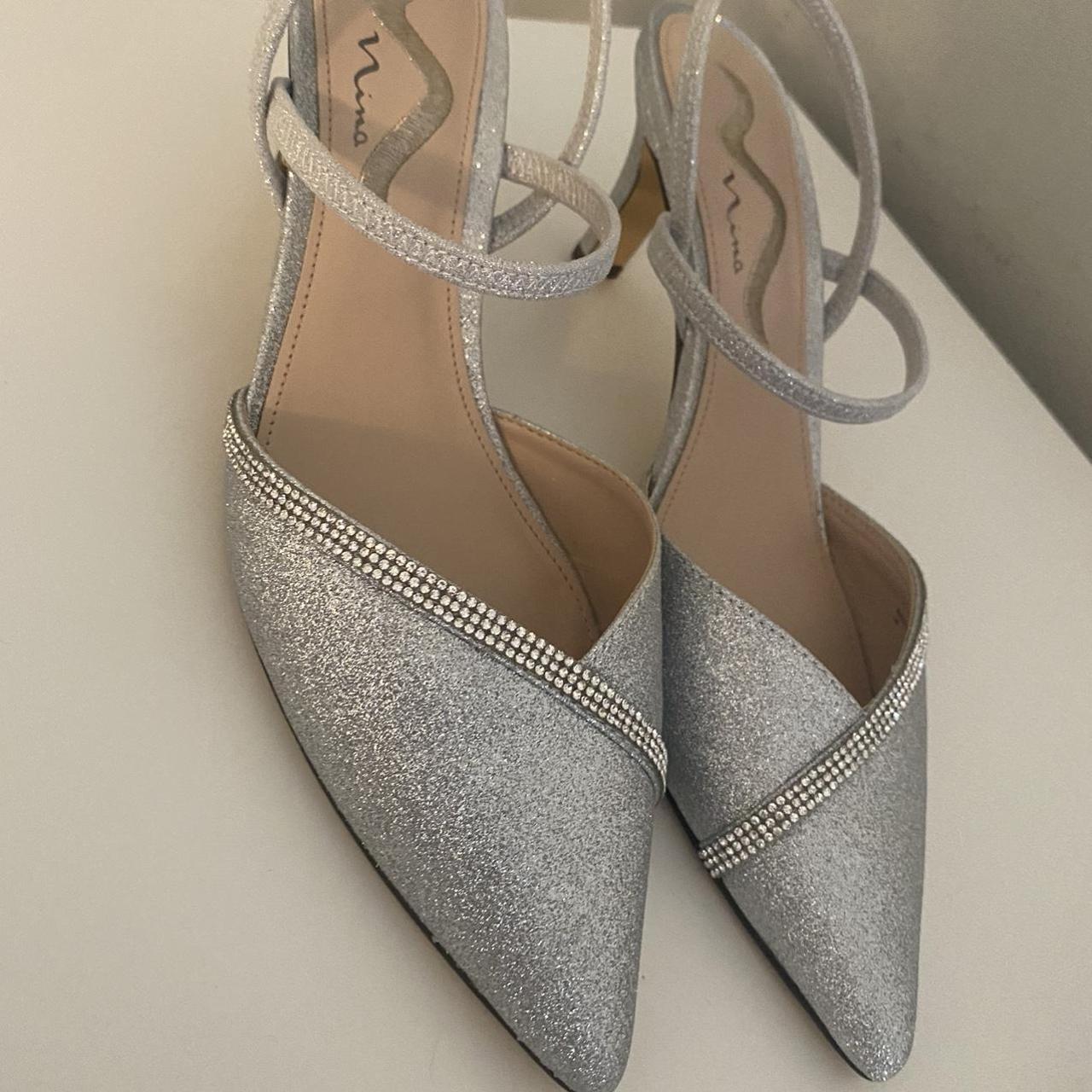 Nina Women's Silver and Grey Courts | Depop