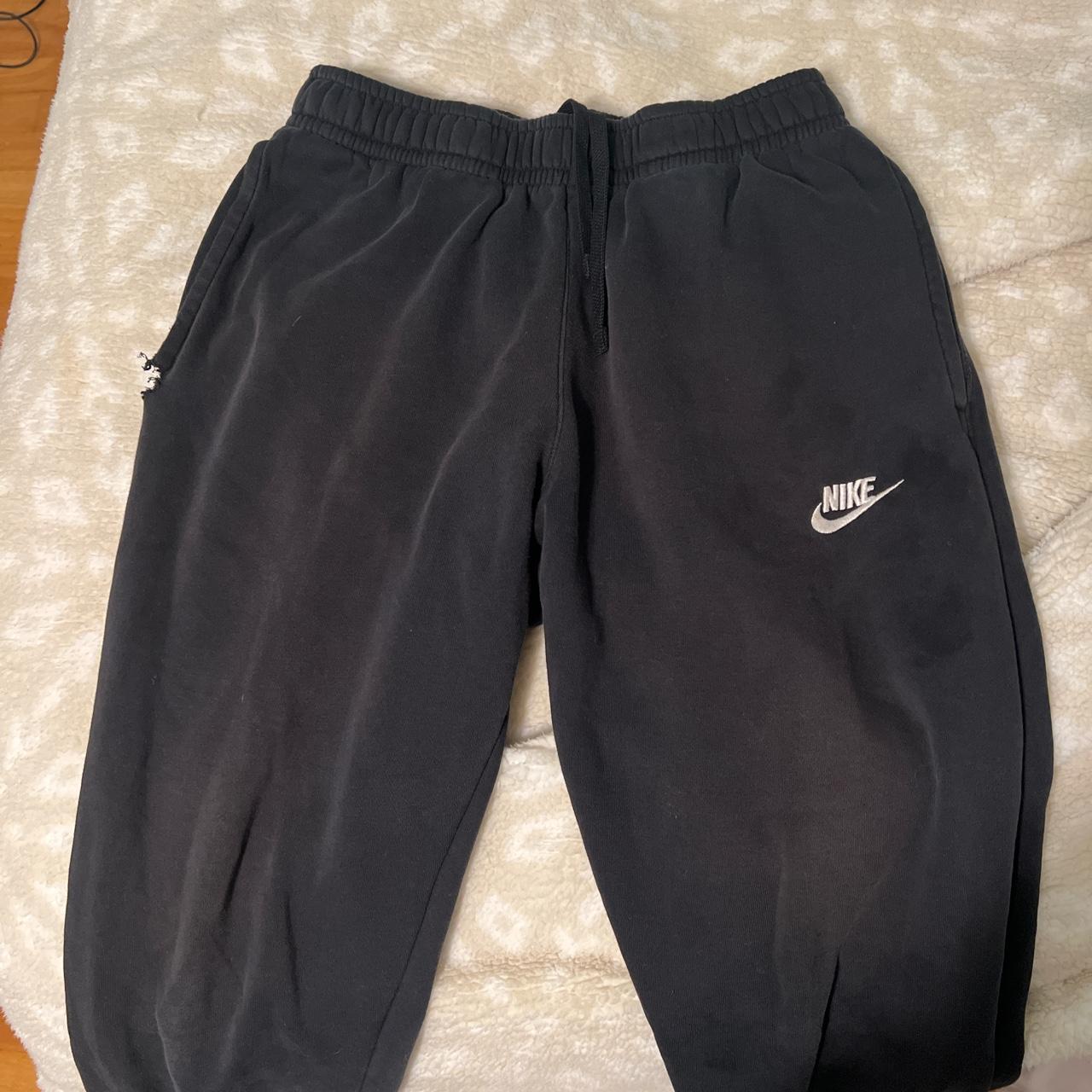 Nike mens joggers online short length