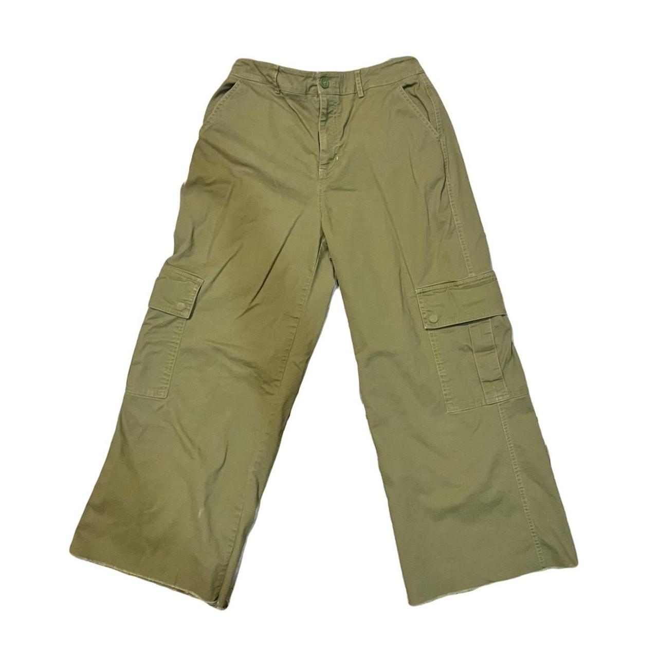 Forever 21 Women's Khaki and Green Jeans Depop