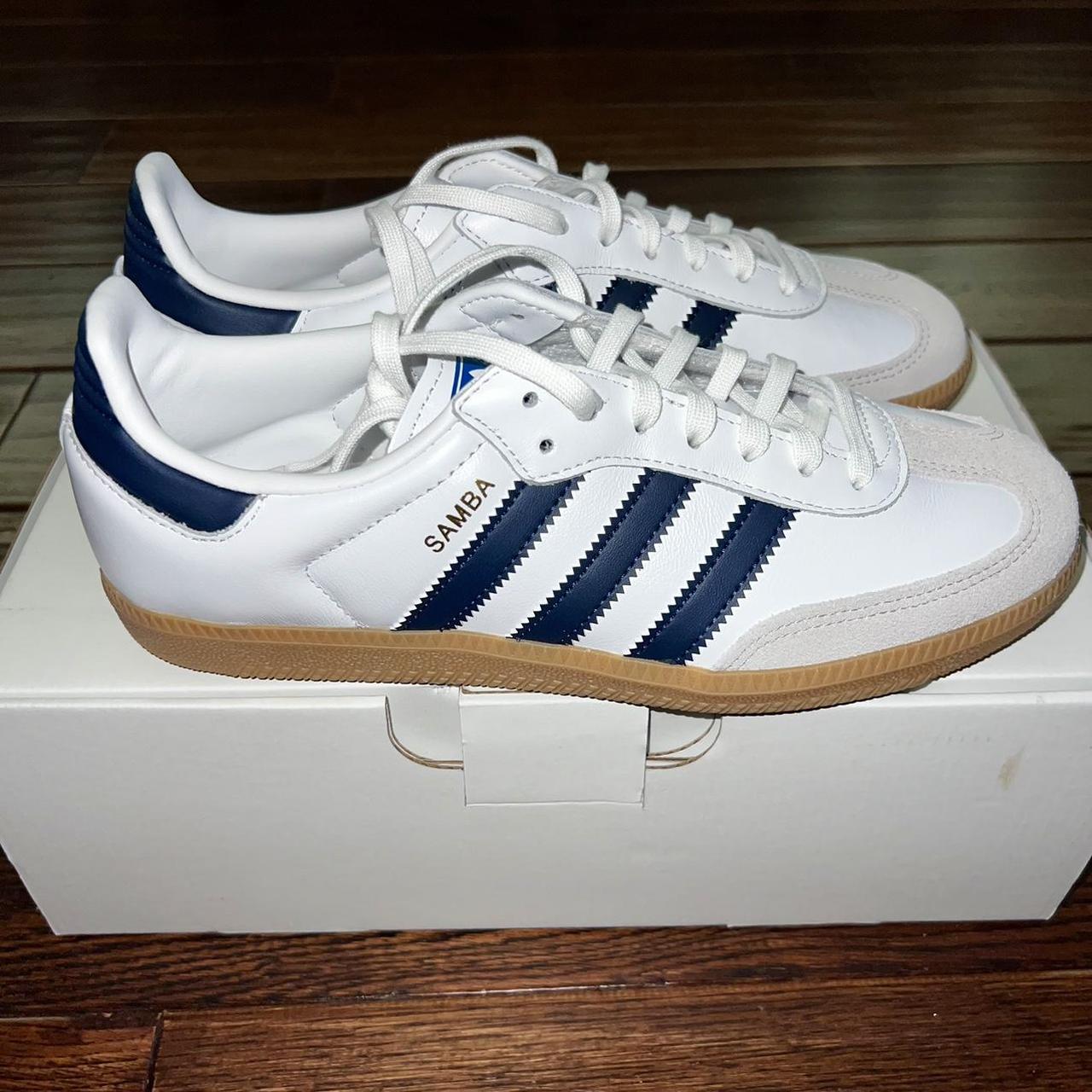 Adidas white and navy trainers online