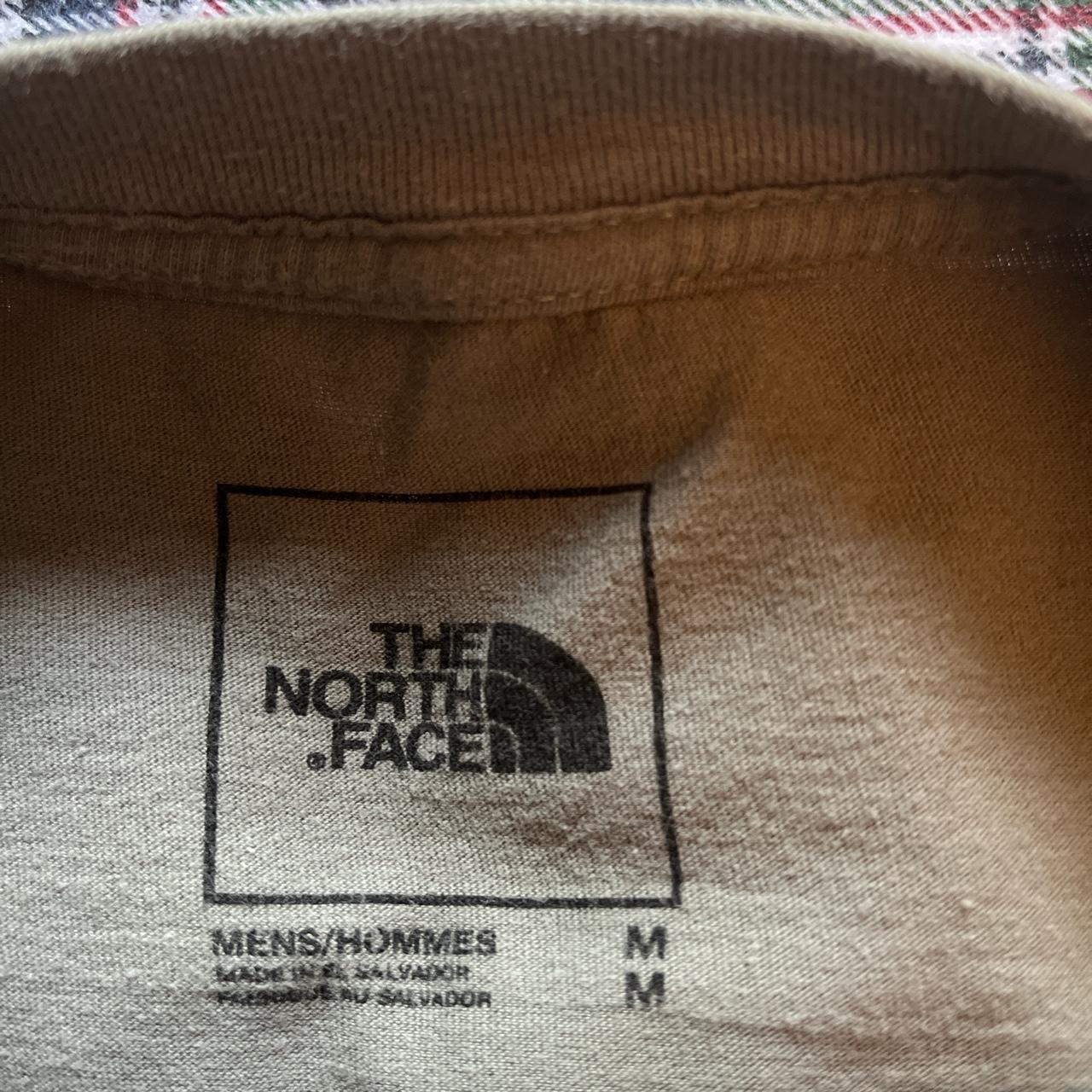 The North Face Men's Green T-shirt (3)