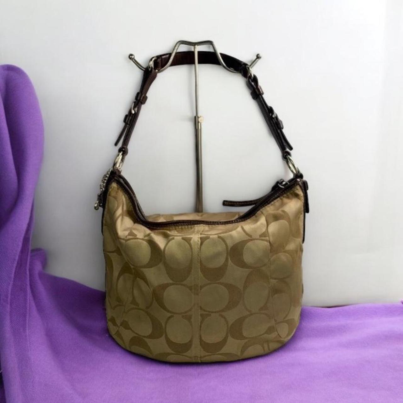 Coach Zoe Large Purple Patent shops Hobo Mint Condition