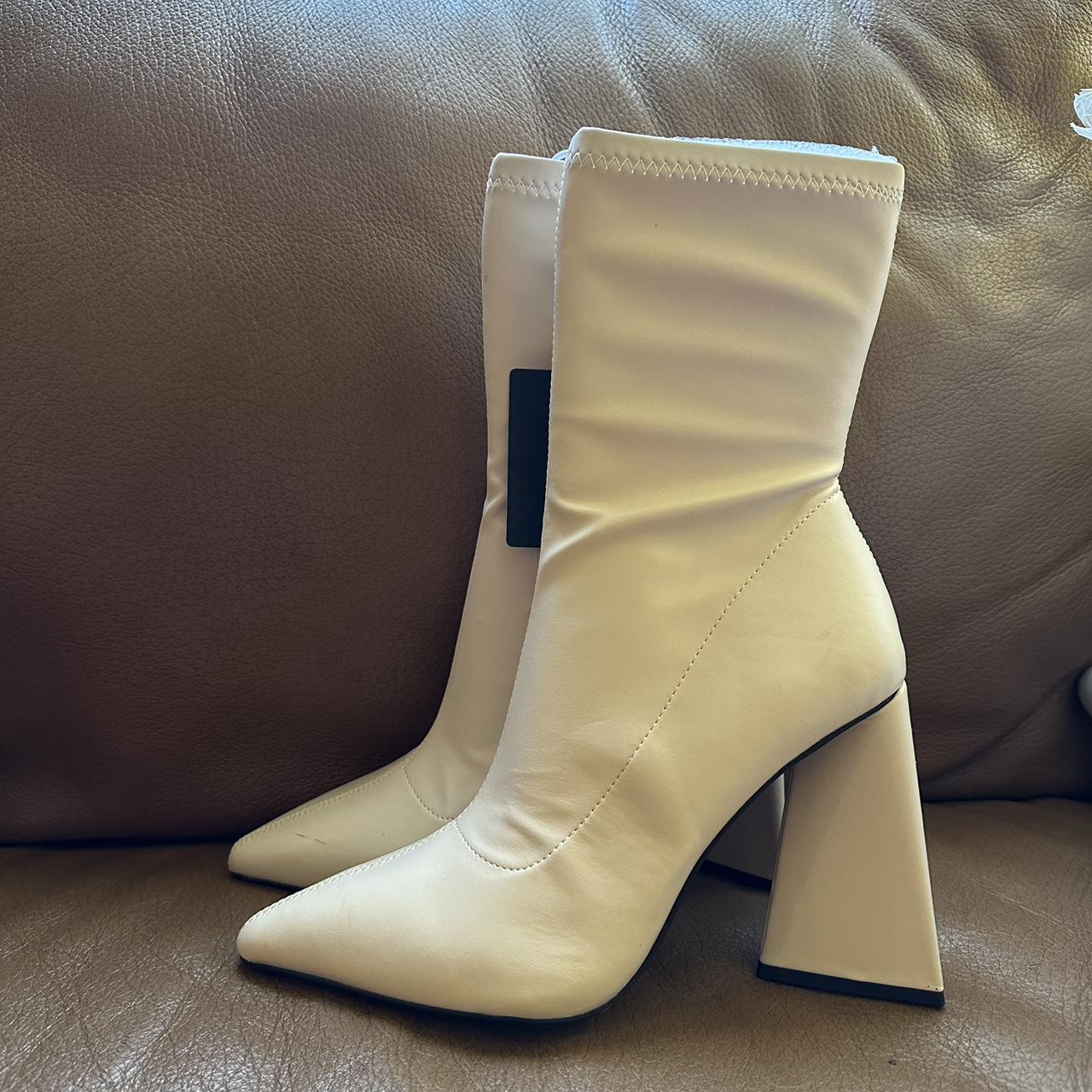 Forever 21 Ankle booties NEVER USED,