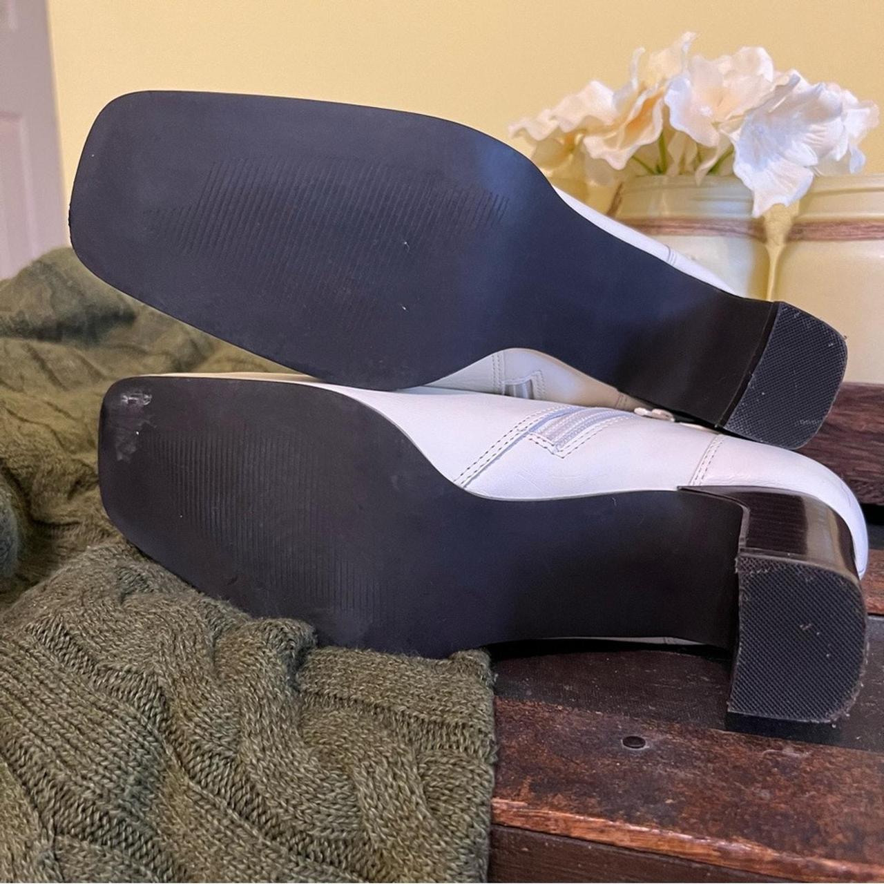 Source Unknown Women's Boots - White - US 7 – AJ … - image 4