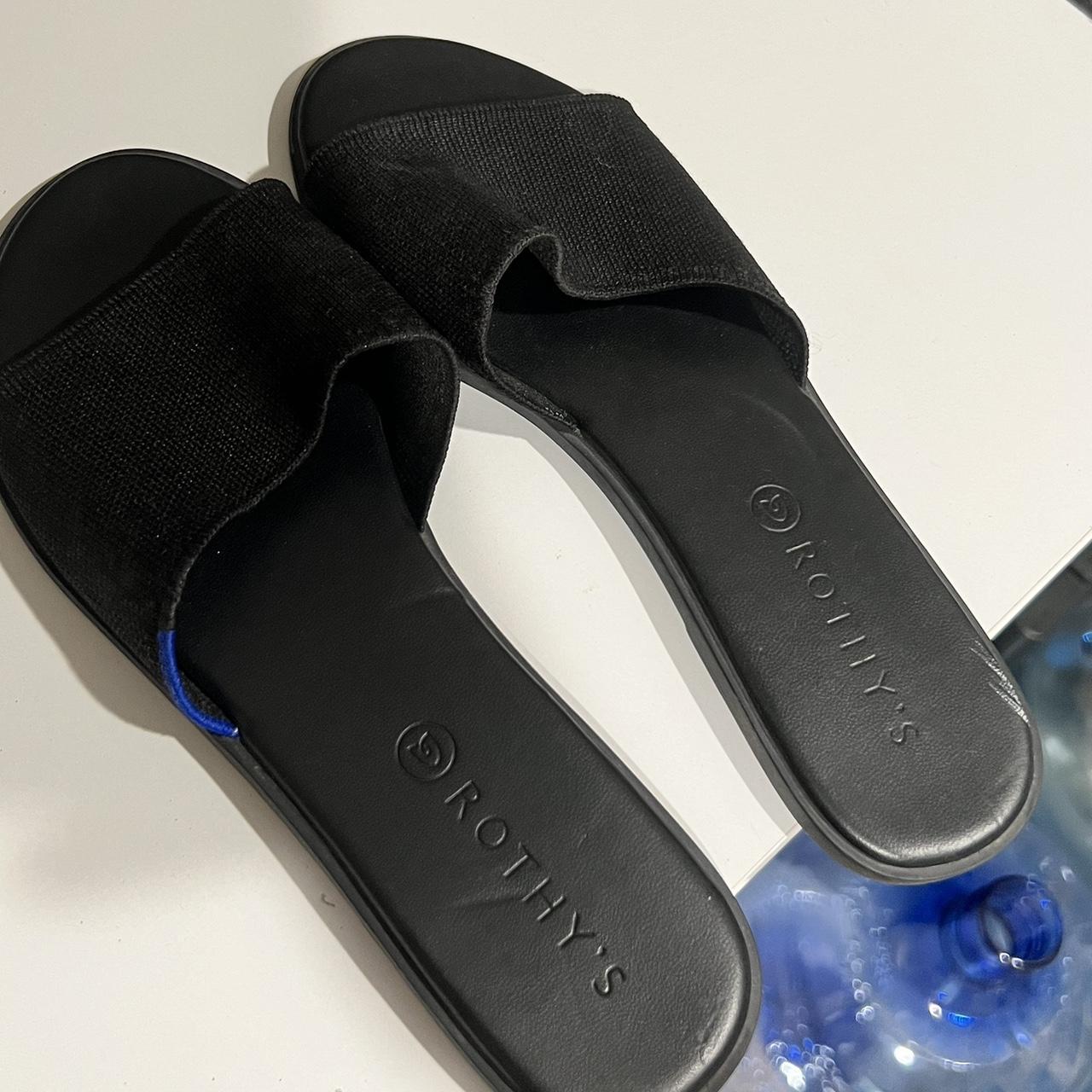 rothys ecru flat
