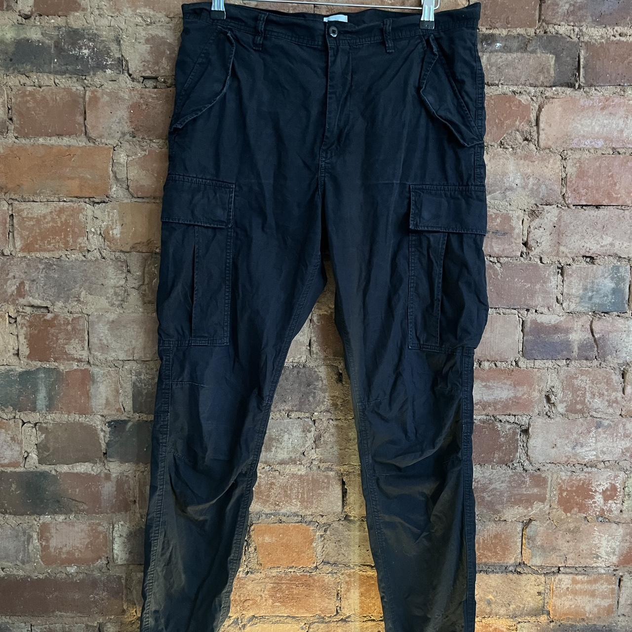 H&M Men's Black Trousers Depop