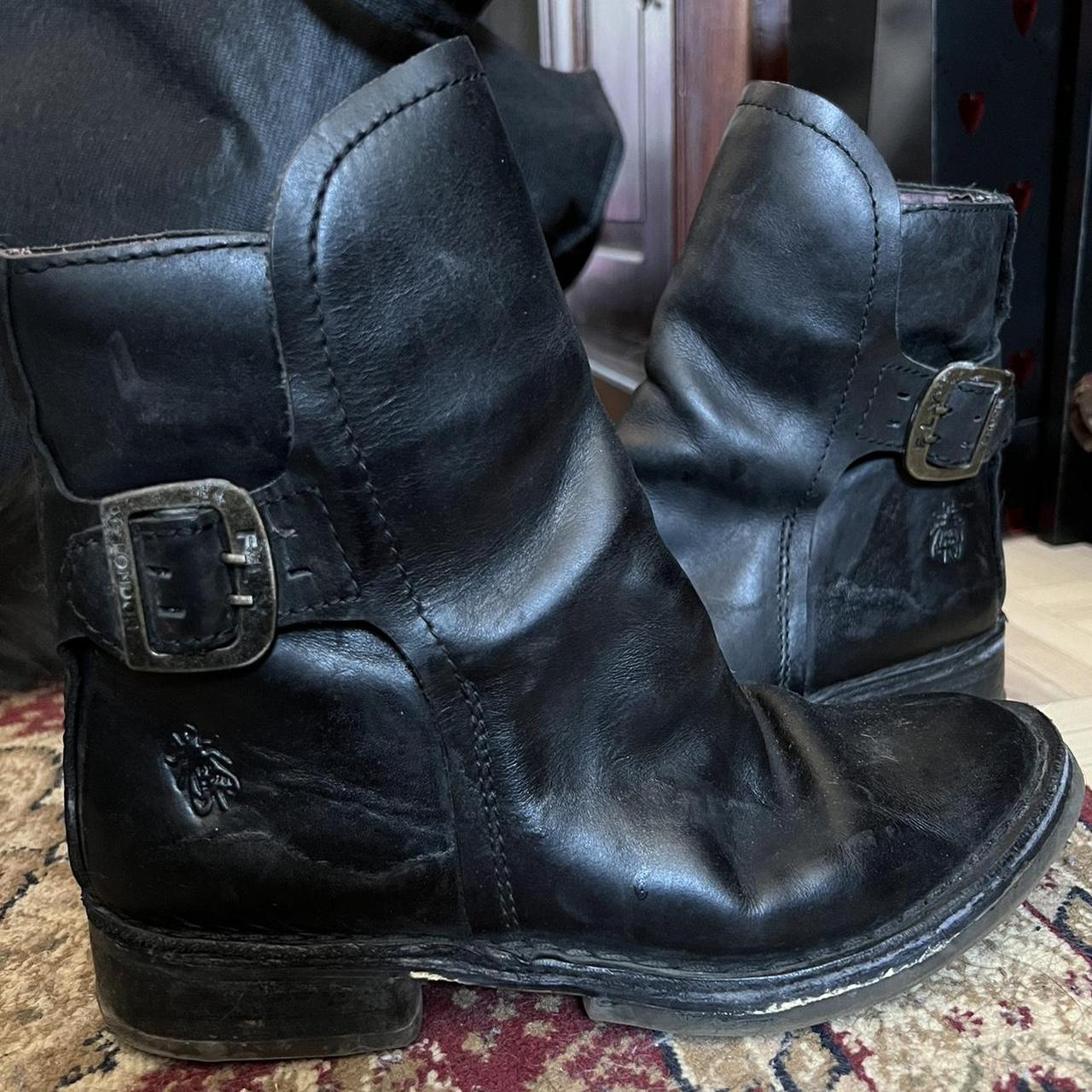 VINTAGE FLY LONDON BOOTS size 7 8