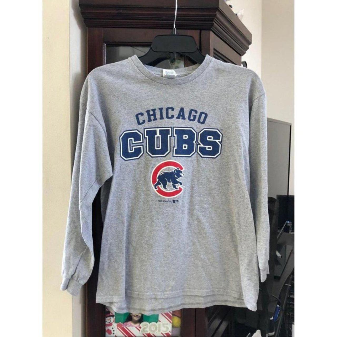 Chicago Cubs Jersey T-Shirt Size XL - Depop